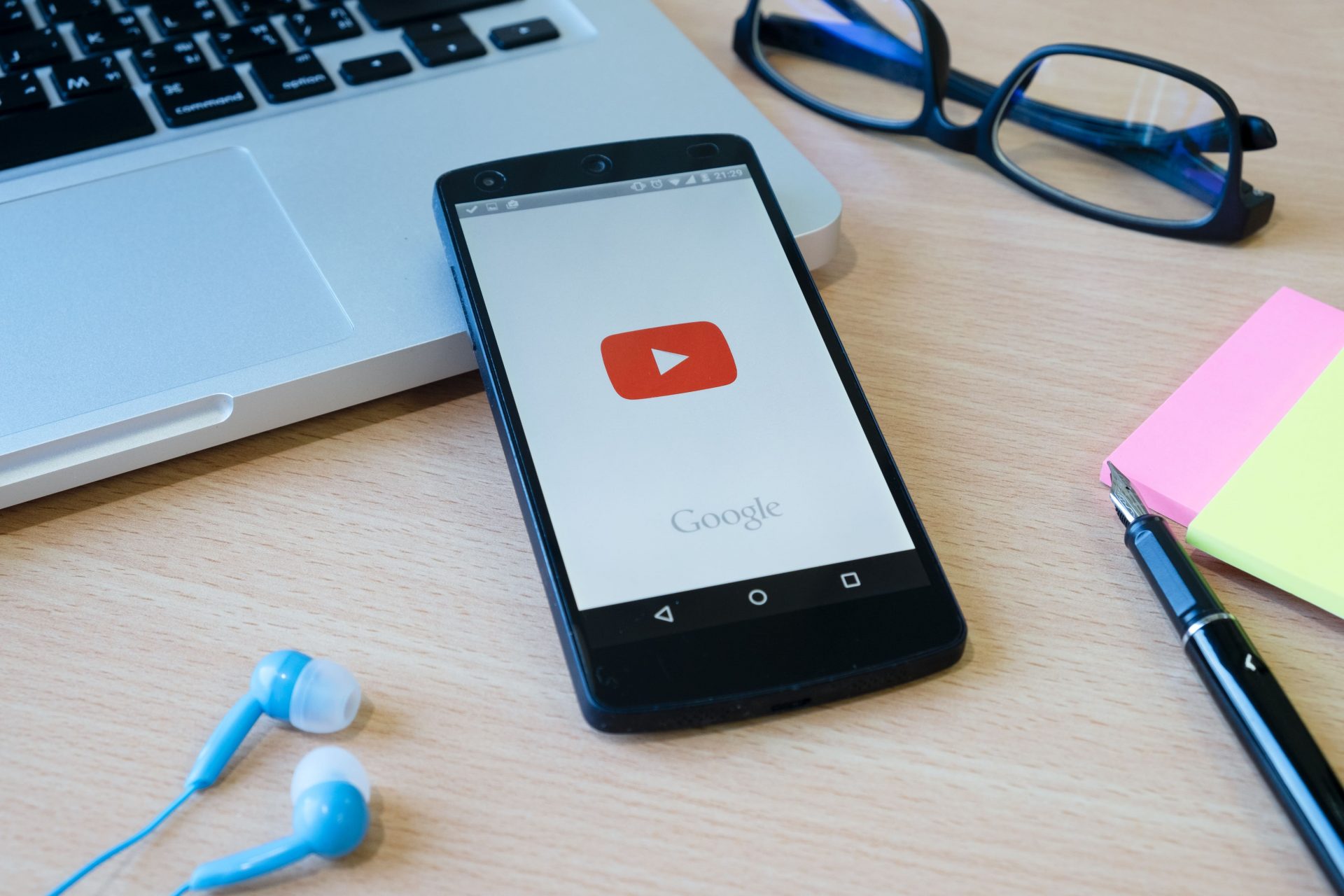 atraer trafico web con youtube